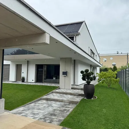 Appartamento Maja By Krone Travel Agency