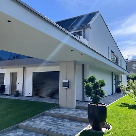 Maja By Krone Travel Agency Appartamento